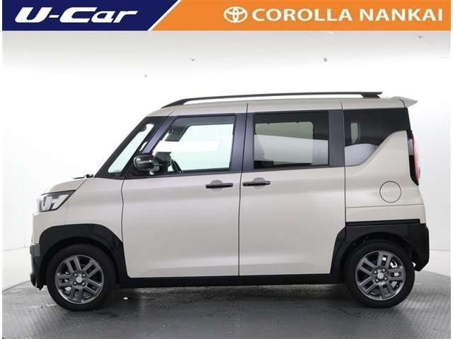 デリカミニT プレミアム 4WD