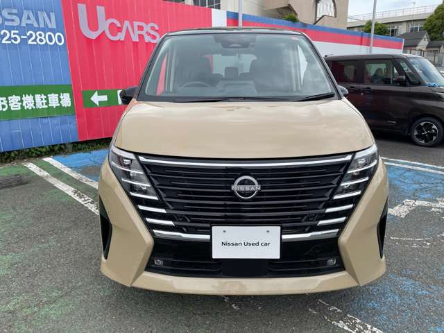 セレナ1.4 e-POWER ハイウェイスターV