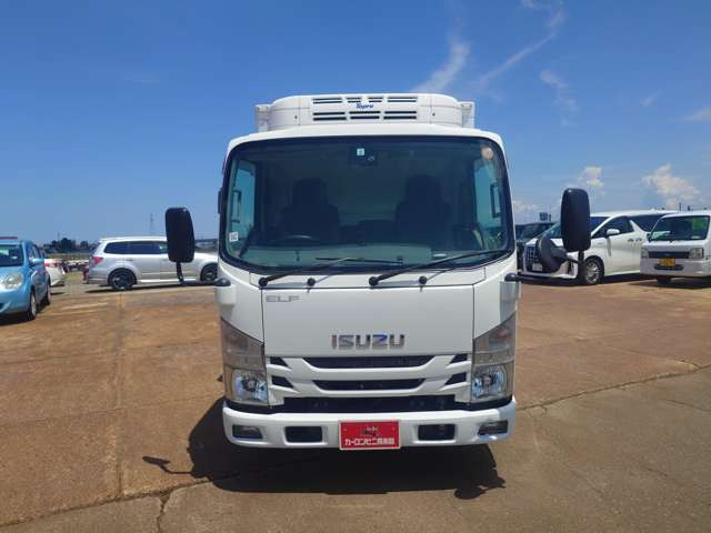 エルフ冷蔵冷凍車