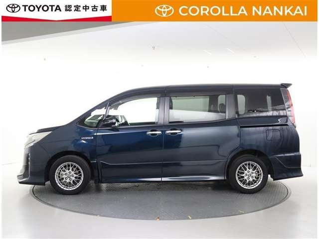 ノア1.8 ハイブリッド Si W×B II