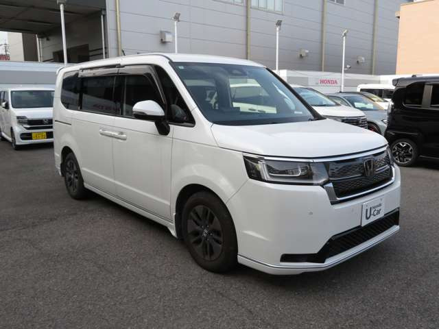 ステップワゴン1.5 スパーダ サイドリフトアップシート 4WD