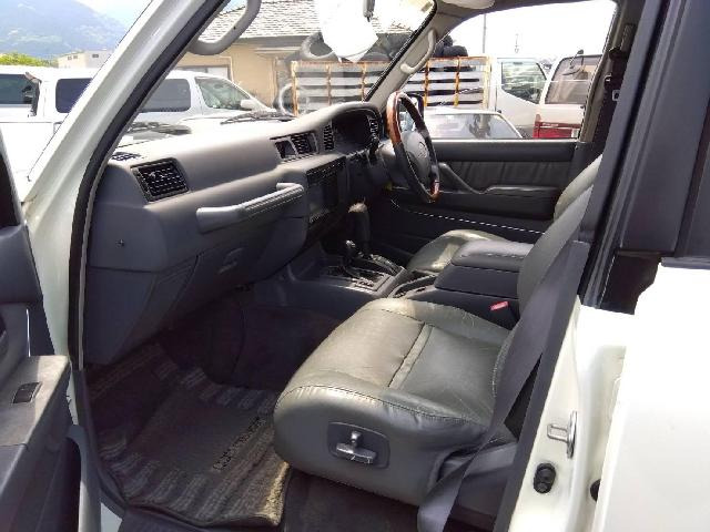 ランドクルーザー804.5 VXリミテッド 4WD