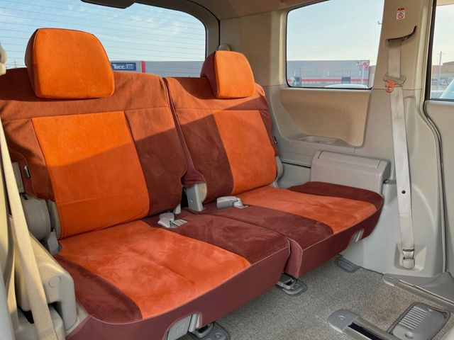 3��ڃV�[�g�͂�������ԗǍD����l�ł��������ƍ����Ē����܂��̂ŁA��l���ł̂��o���������N���N�ł��􂲉Ƒ��ŁA�C�̒m�ꂽ���ԂŁA�h���C�u�ɍs���̂��y���݂ł��ˁ�
