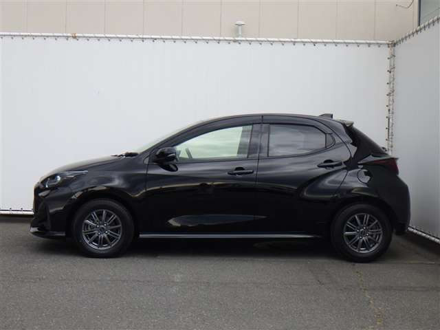 ヤリス1.0 X