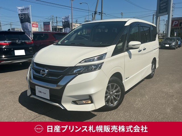 セレナ2.0 ハイウェイスター 4WD