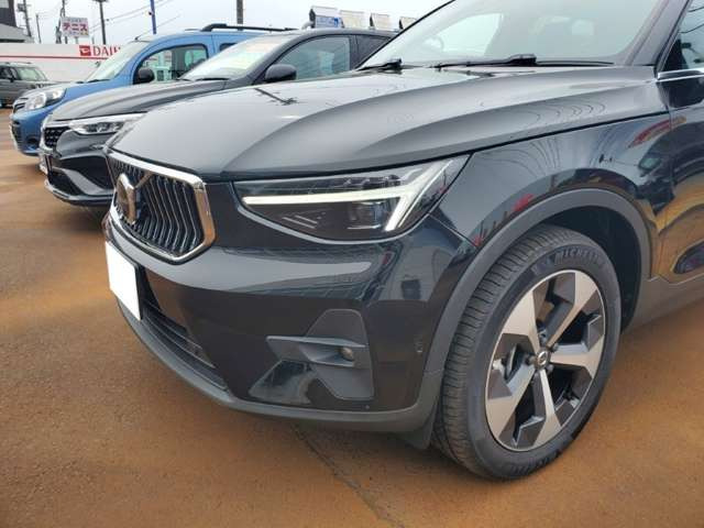 XC40ウルトラ B4 AWD 4WD