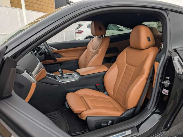 4シリーズクーペM440i xドライブ 4WD