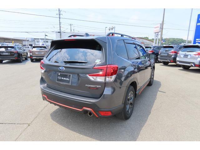 フォレスター2.0 エックスブレイク 4WD