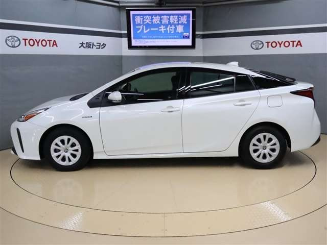 プリウス1.8 S
