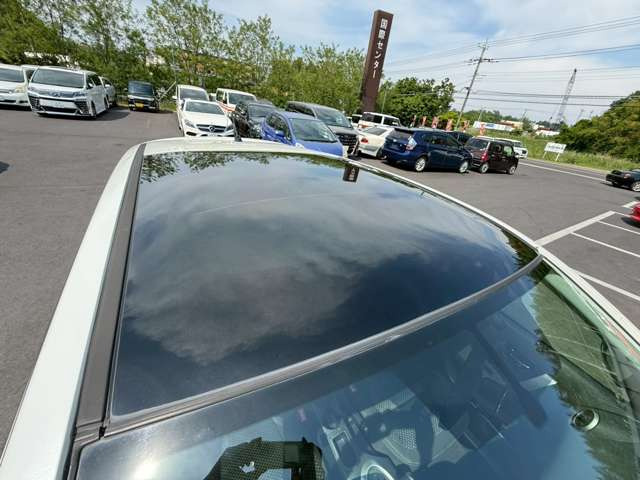 気になるお車がありましたら右の電話番号から直接お店にお問い合わせください。支払方法から車両情報、状態までなんでもご説明させて頂きます。スタッフ一同ご連絡お待ちしております。