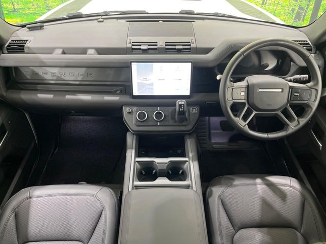 ディフェンダー110 S 3.0L D350 ディーゼル 4WD