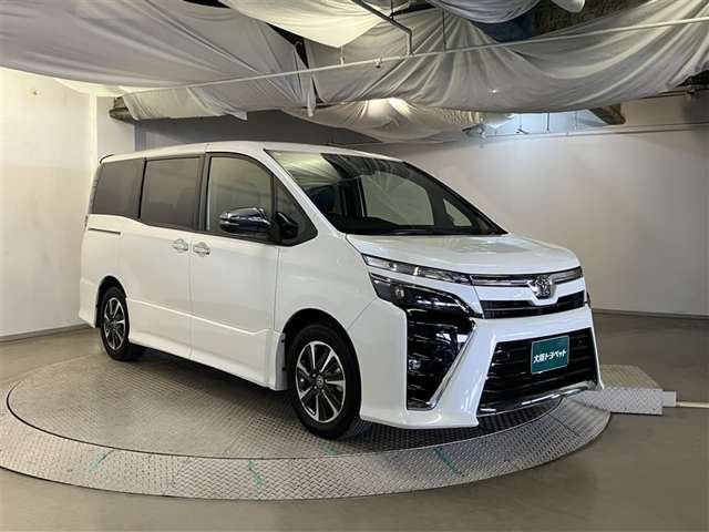 ヴォクシー2.0 ZS 煌III