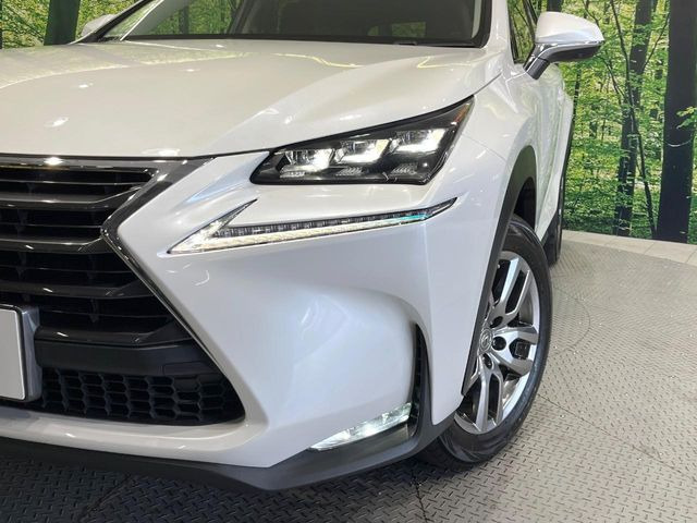 �y�O��LED�w�b�h���C�g�z�X�^�C���b�V���Ȍ����ڂ̎O��LED�w�b�h���C�g�𑕔���X�^�C�������łȂ��A��Ԃ̑��s�����E�ǍD�ň��S���Ă���肢�������܂��B
