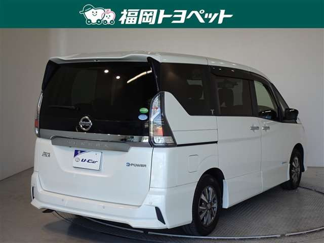 セレナ1.2 e-POWER ハイウェイスターV