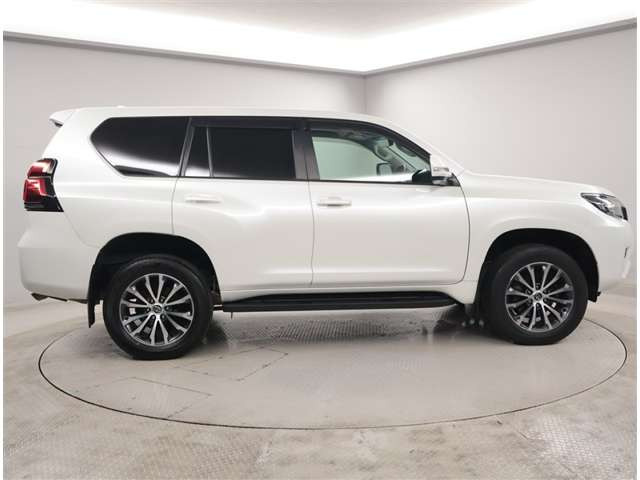 ランドクルーザープラド2.7 TX Lパッケージ 4WD