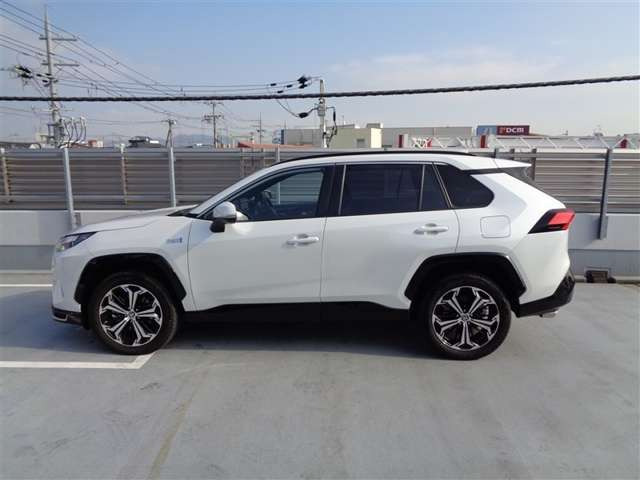 RAV42.5 プラグインハイブリッド Z E-Four 4WD