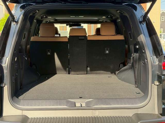 �C�ɂȂ邨�Ԃ�����܂�����E�̓d�b�ԍ����璼�ڂ��X�ɂ��₢���킹���������B�x�����@����ԗ����A��Ԃ܂łȂ�ł������������Ē����܂��B�X�^�b�t�ꓯ���A�����҂����Ă���܂��B