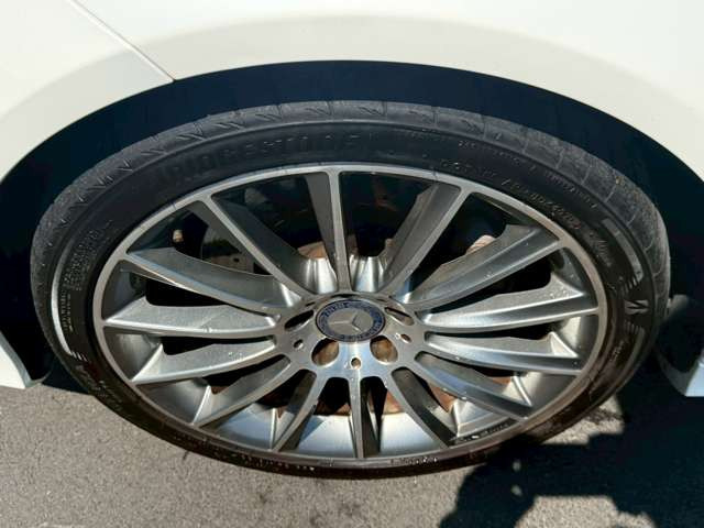 �C�ɂȂ邨�Ԃ�����܂�����E�̓d�b�ԍ����璼�ڂ��X�ɂ��₢���킹���������B�x�����@����ԗ����A��Ԃ܂łȂ�ł������������Ē����܂��B�X�^�b�t�ꓯ���A�����҂����Ă���܂��B