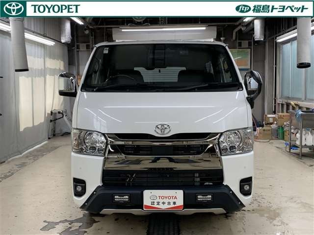 ハイエースバン