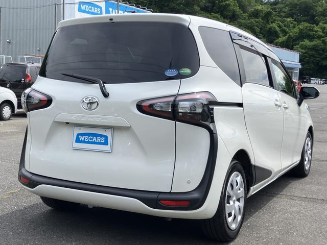 シエンタ1.5 G クエロ