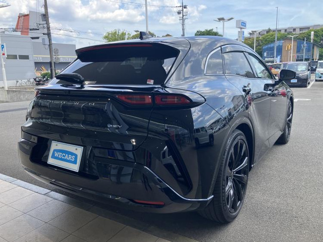 クラウンスポーツ2.5 Z E-Four 4WD