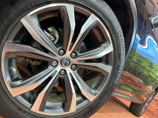 �y����20�C���`�A���~�z�C�[���z�O�ςɃ}�b�`���������A���~�z�C�[���𑕒����Ă���܂��B�e��ЊO�A���~�z�C�[����A�X�^�b�h���X�^�C�����戵�����Ă���܂��B���񂲑��k����������
