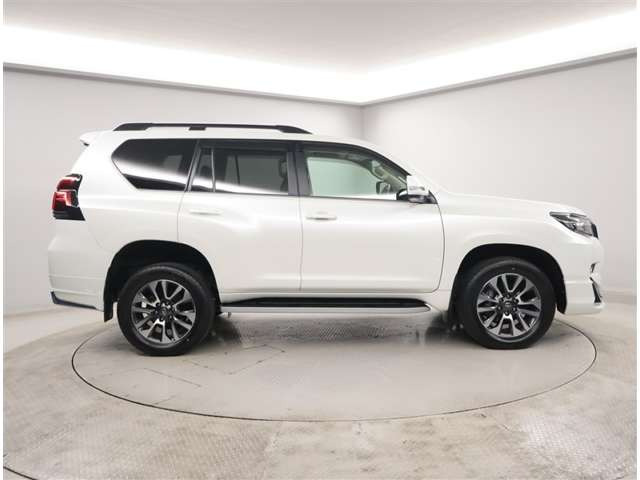 ランドクルーザープラド2.8 TZ-G ディーゼル 4WD