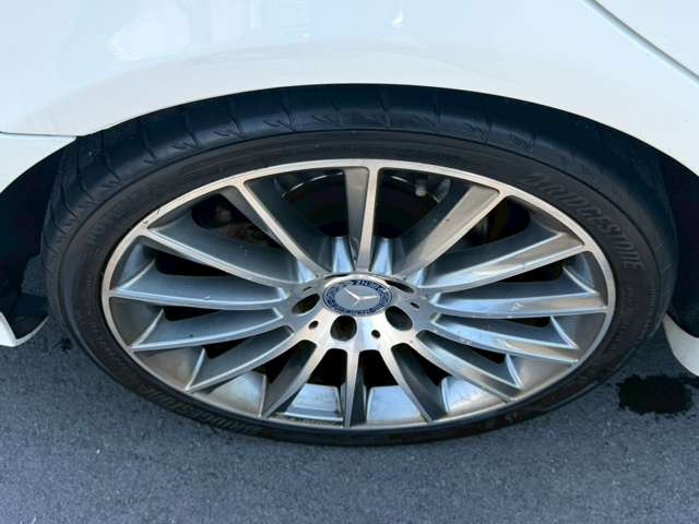 �C�ɂȂ邨�Ԃ�����܂�����E�̓d�b�ԍ����璼�ڂ��X�ɂ��₢���킹���������B�x�����@����ԗ����A��Ԃ܂łȂ�ł������������Ē����܂��B�X�^�b�t�ꓯ���A�����҂����Ă���܂��B