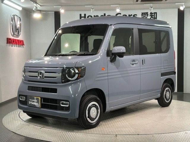 N-VANファン ターボ 4WD