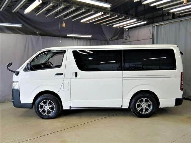 ハイエースバン2.8 DX ロング ディーゼル 4WD