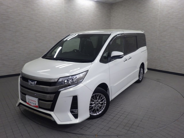 ノア1.8 ハイブリッド Si W×B II