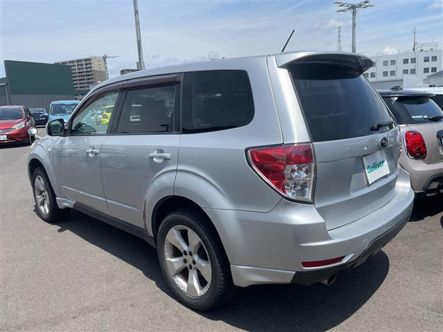 フォレスター2.0 XT プラチナレザーセレクション 4WD