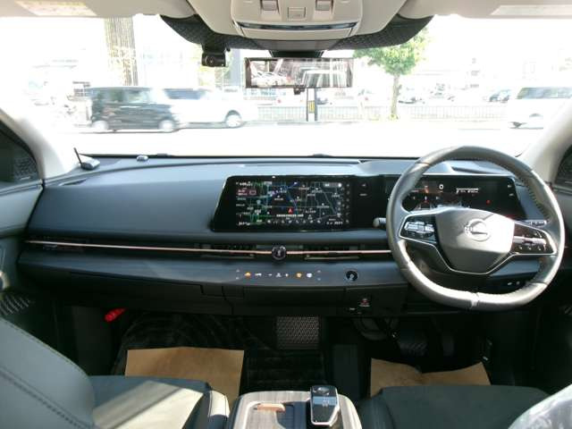 アリアB9 e-4ORCE 4WD