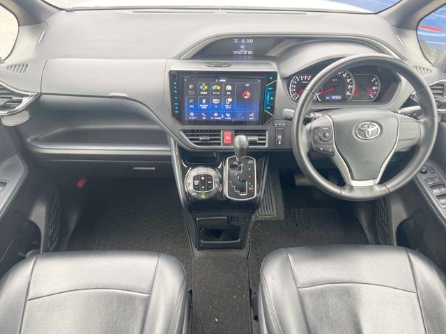 ヴォクシー2.0 ZS 煌II