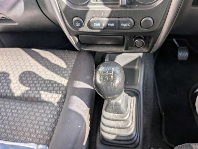 ジムニーXG 4WD