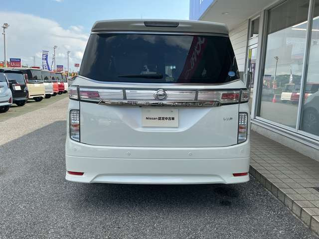 エルグランド3.5 VIP パワーシートパッケージ 4WD