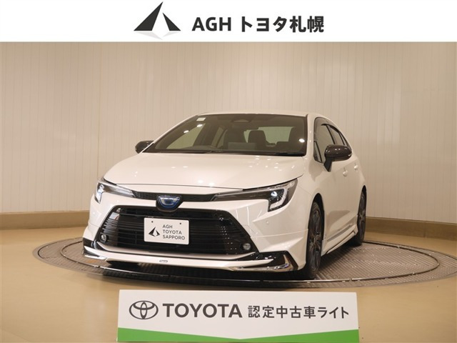 カローラ1.8 ハイブリッド W×B E-Four 4WD