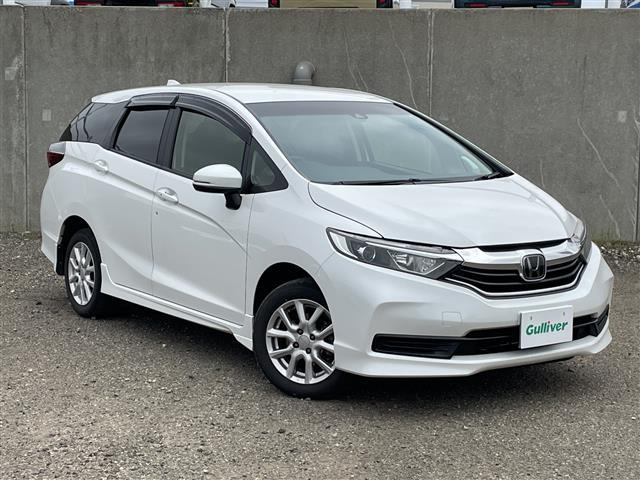 シャトル1.5 G ホンダセンシング 4WD