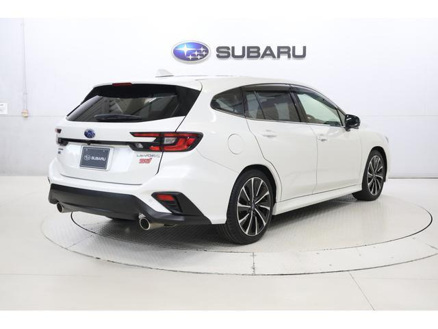 レヴォーグ1.8 STI スポーツ EX 4WD