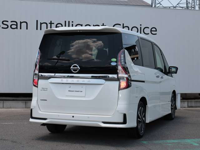 セレナ2.0 ハイウェイスターV