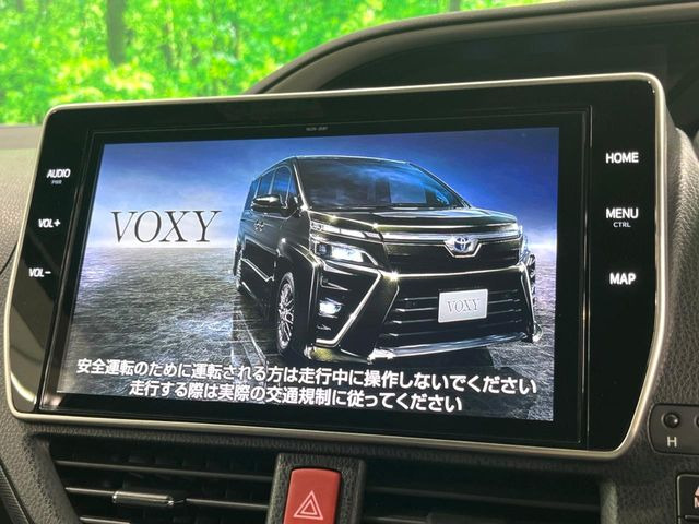 ヴォクシー1.8 ハイブリッド ZS 煌III