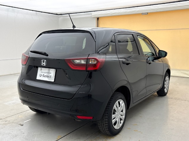 フィット1.5 ベーシック 4WD