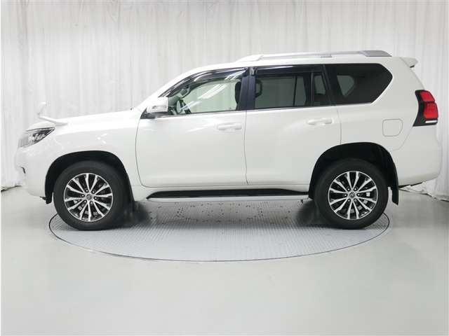 ランドクルーザープラド2.8 TX Lパッケージ ディーゼル 4WD
