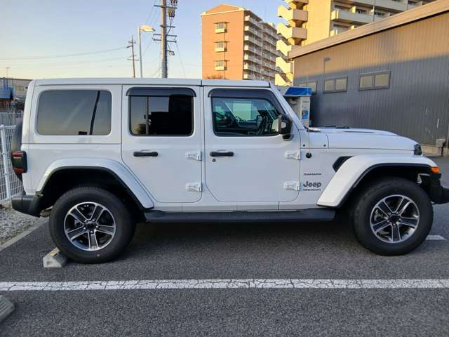 ラングラーアンリミテッド サハラ 4WD