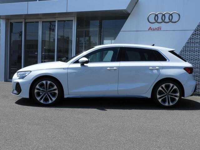 A3スポーツバック30 TFSI Sライン