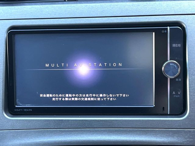 プリウス1.8 S