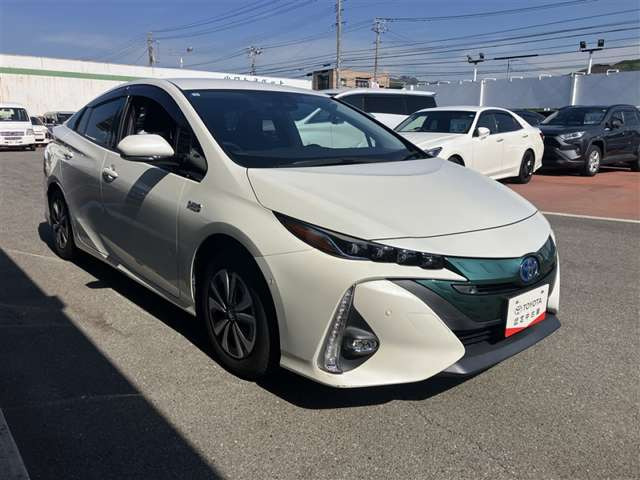 プリウスPHV1.8 A