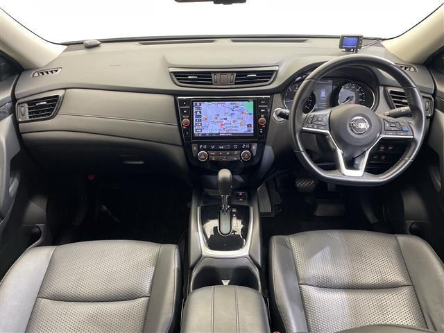エクストレイル2.0 20Xi 4WD