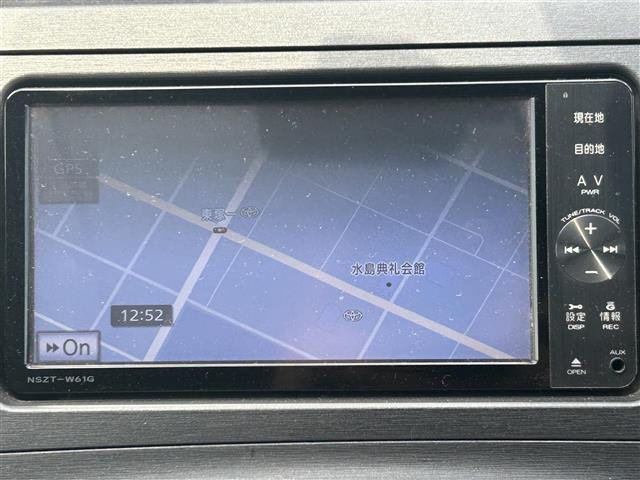 プリウス1.8 S