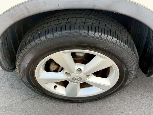 気になるお車がありましたら右の電話番号から直接お店にお問い合わせください。支払方法から車両情報、状態までなんでもご説明させて頂きます。スタッフ一同ご連絡お待ちしております。